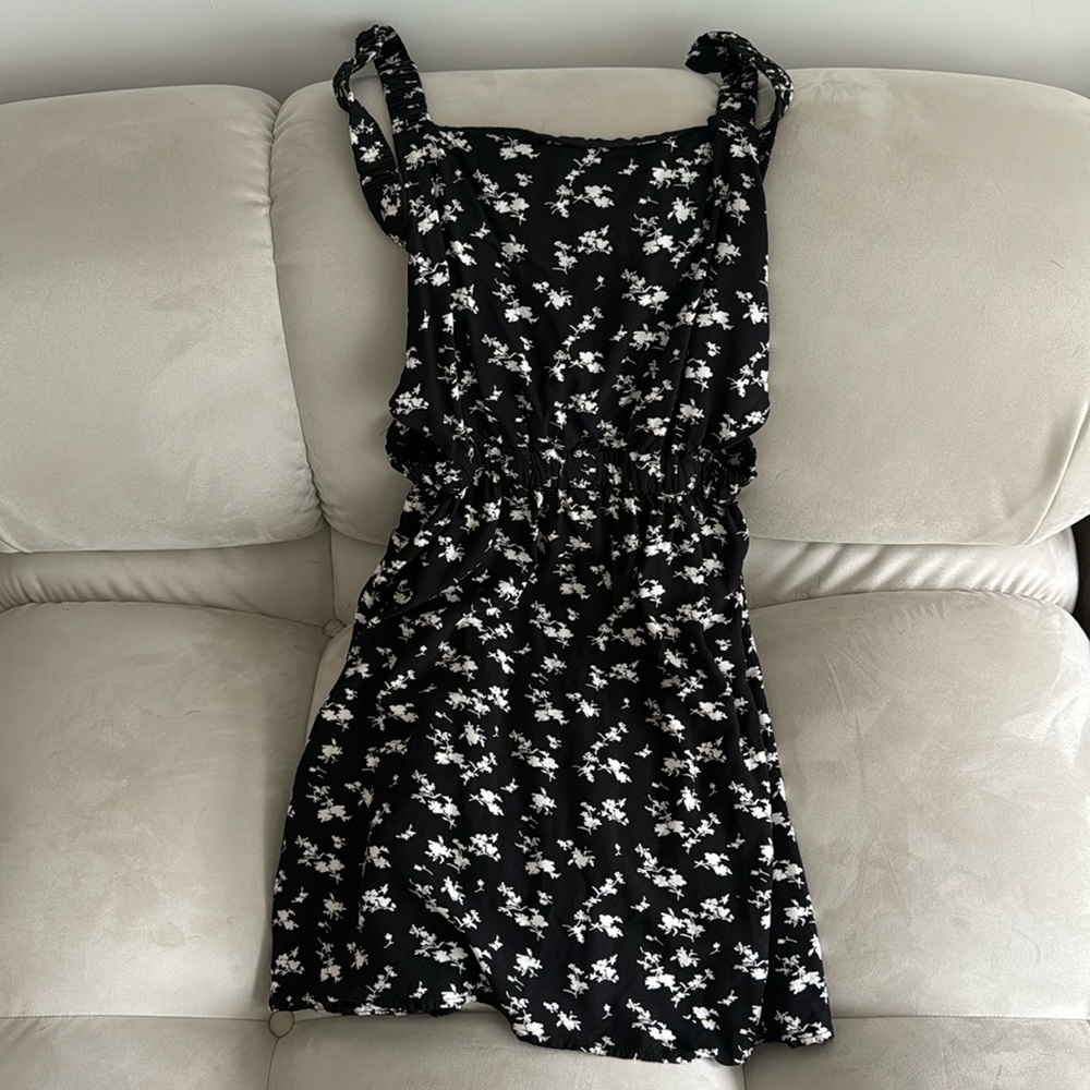 Women's floral dress